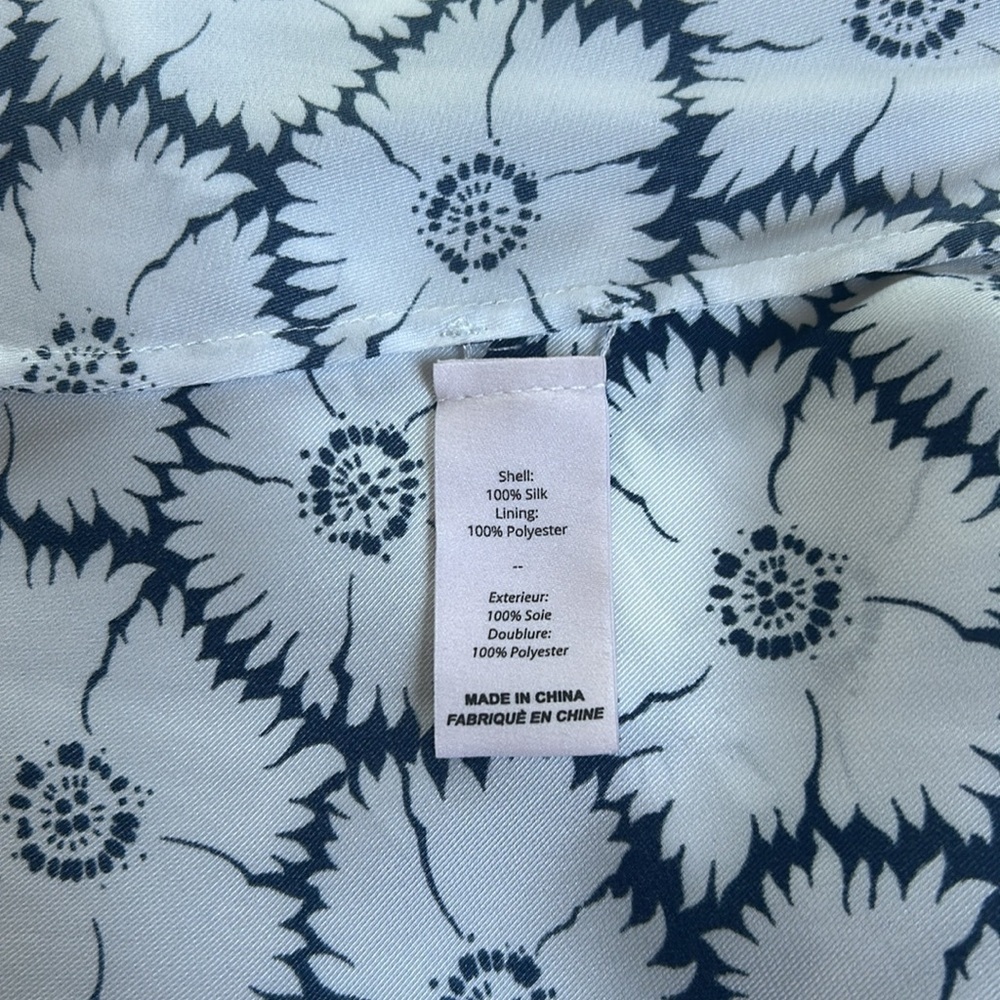 Cinq À Sept Esther Floral Ruffle Hem Sleeveless Silk Top Ivory/navy Size Medium - Picture 12 of 12